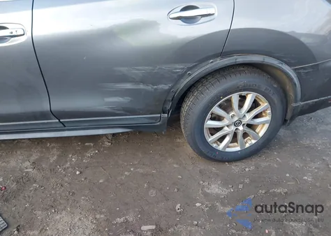 2019 Nissan Rogue Sv z USA, uszkodzony, nr VIN KNMAT2MV2KP551313